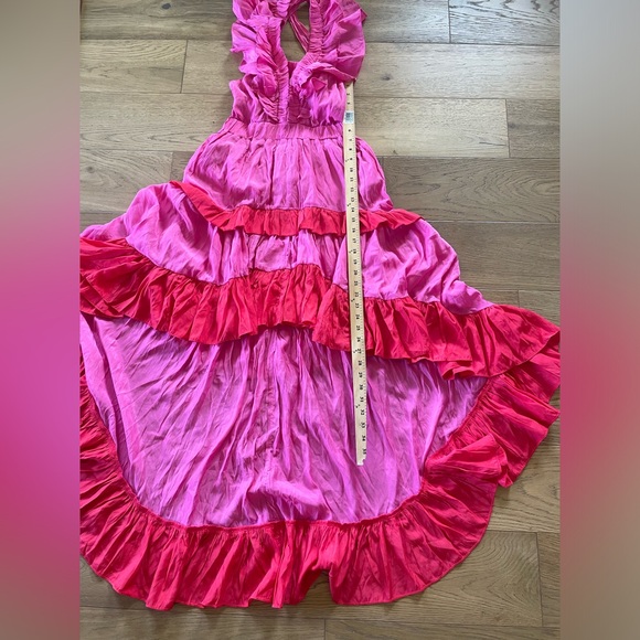 Petal and Pup selma tiered mini dress Medium - Picture 3 of 9